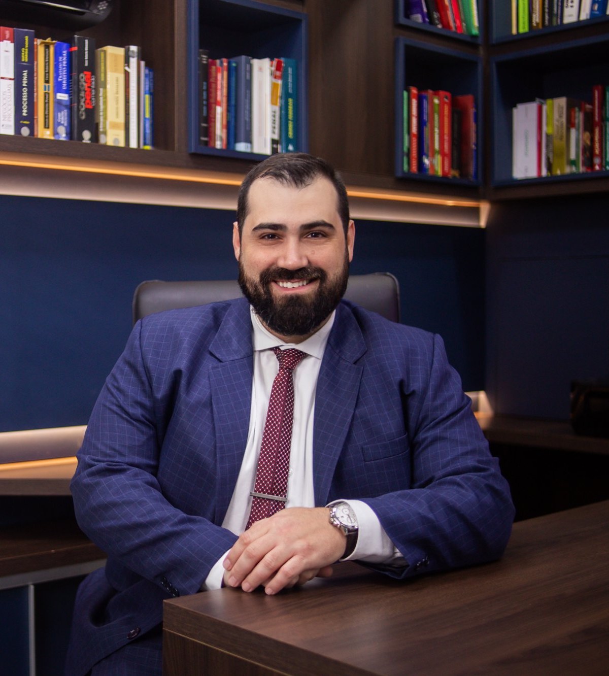 Dr. Felipe Faoro Bertoni